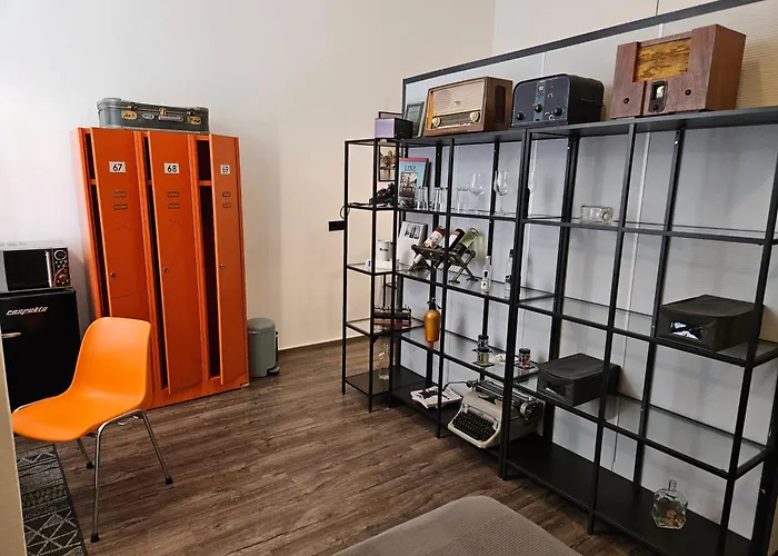 Industrial Am Neuen Dom