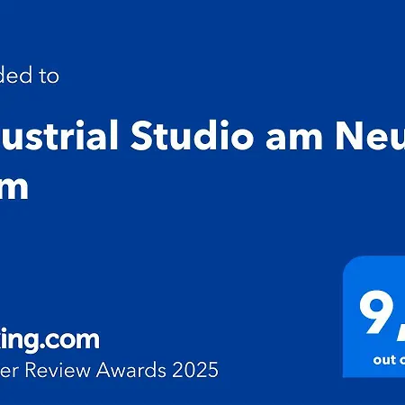 Apartmán Industrial Am Neuen Dom Linec